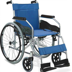 VC12104 รถเข็นนั่งผู้สูงอายุพับได้ ราคาถูก phw868