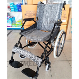 VC12110 รถเข็นผู้ป่วยพับพนักพิงหลังได้ ราคาถูกมาก มีเบรคมือ